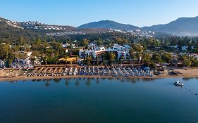 Costa Bitezhan Beach Hotel